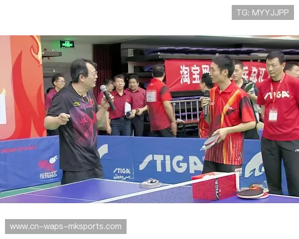 杜凯琹发球弧线变化令对手吃惊 杜凯琹发球弧线变化令对手吃惊